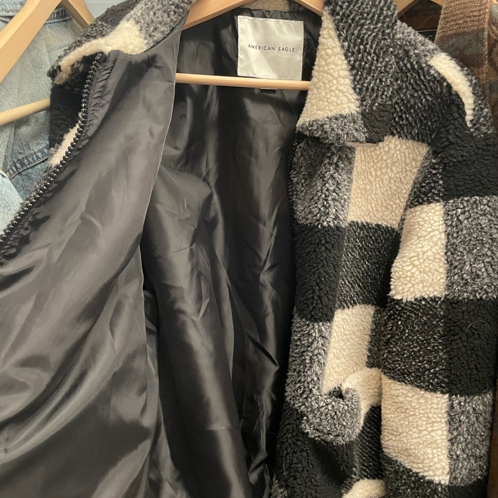 EUC Buffalo plaid American Eagle Sherpa Bomber